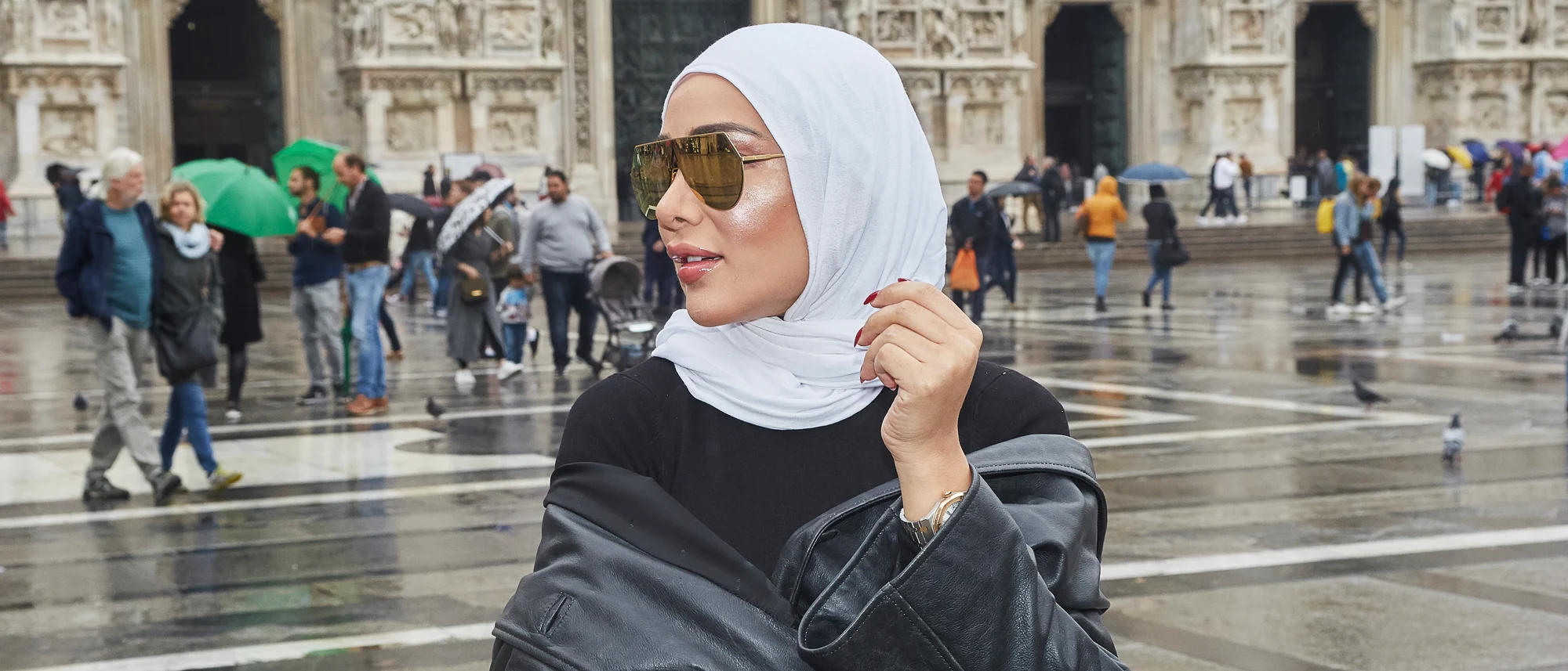 Photoshoot in Milan in the city center