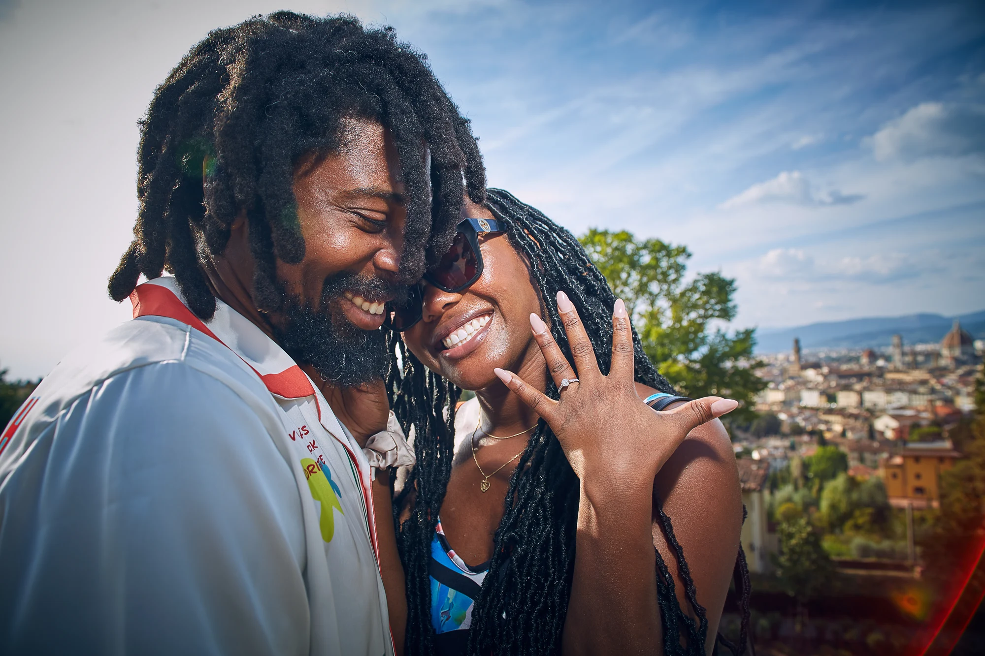 Lifestyle portrait photoshoot in Florence with modern style