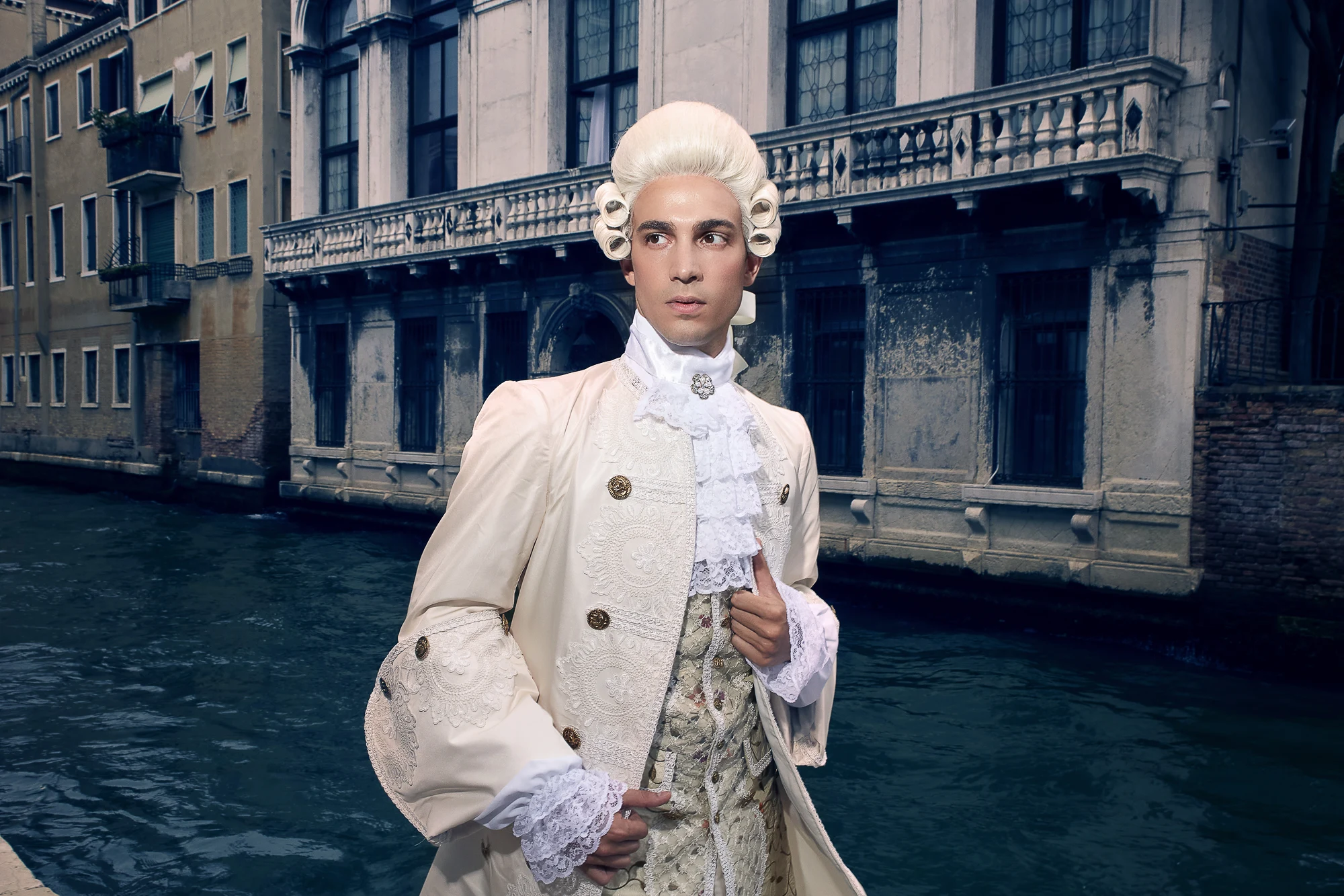 Historical costume portrait in Venice on the Grand Canal